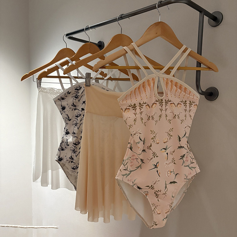 Justaucorps une pièce pour fem - Pilates Yoga Aerial avis et prix